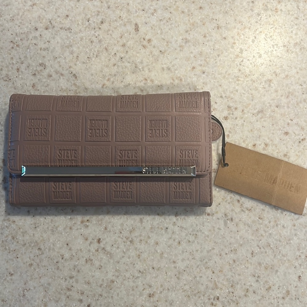 Steve Madden wallet